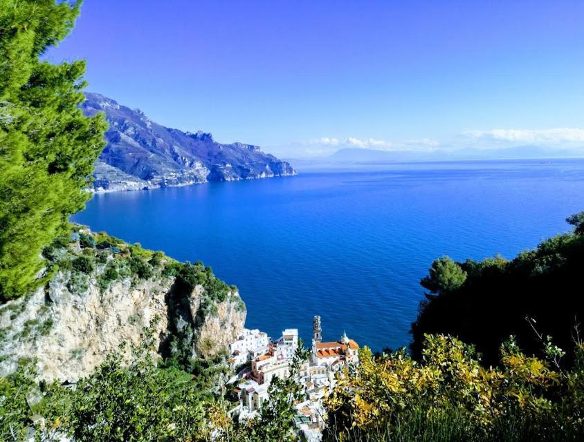 Domus Gaia Bed & Breakfast Amalfi Bagian luar foto