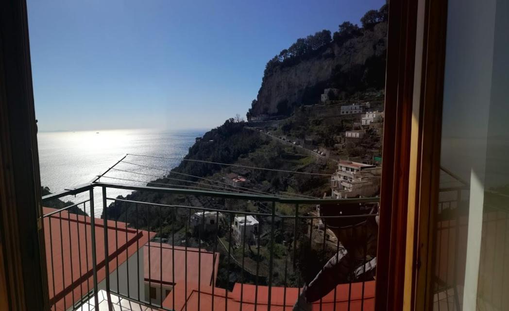 Domus Gaia Bed & Breakfast Amalfi Bagian luar foto